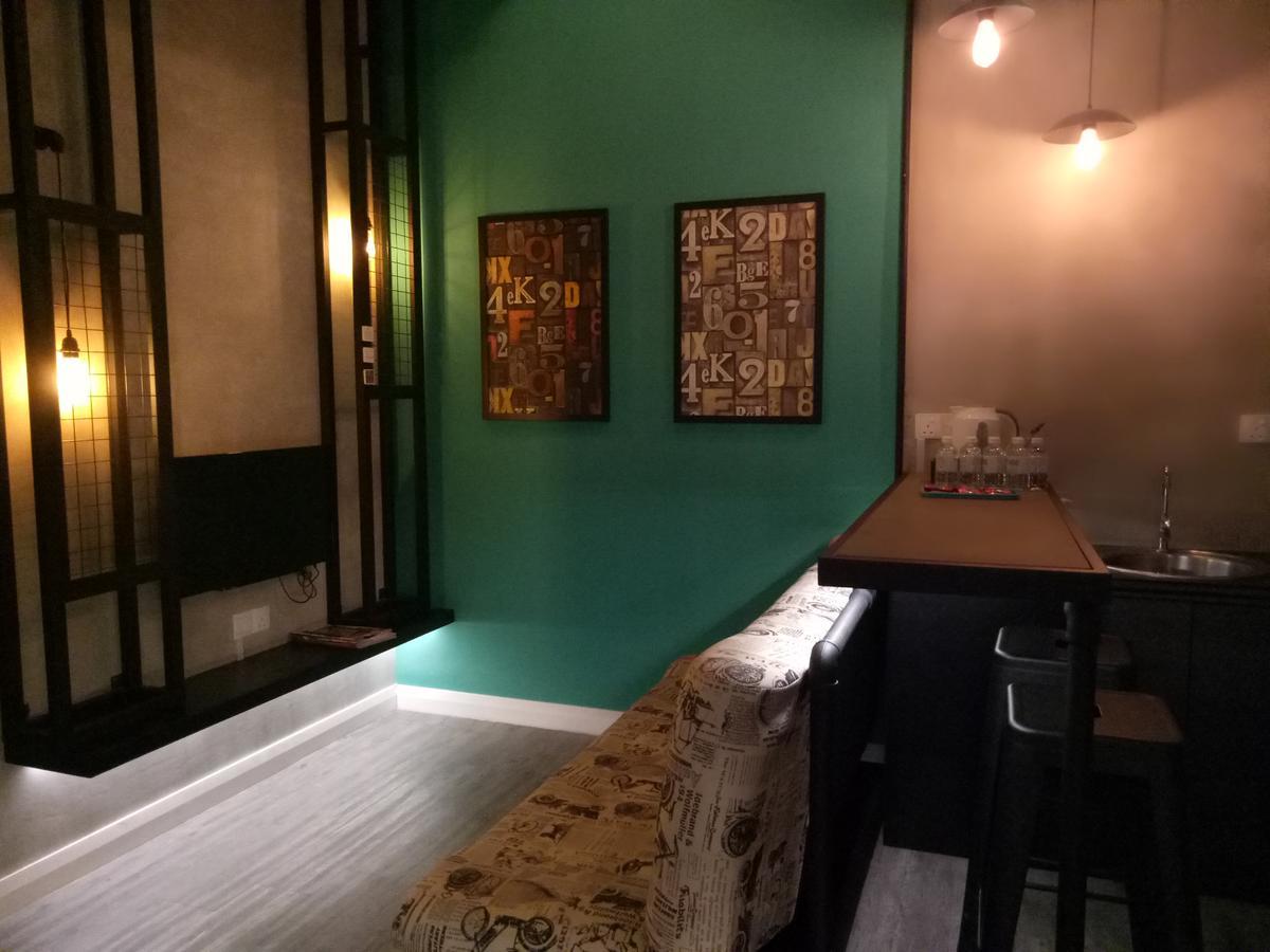 Tube Hotel Klebang Melaka Kültér fotó