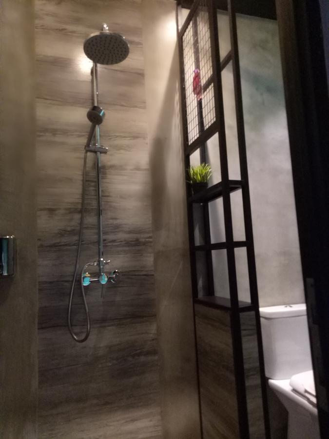 Tube Hotel Klebang Melaka Kültér fotó