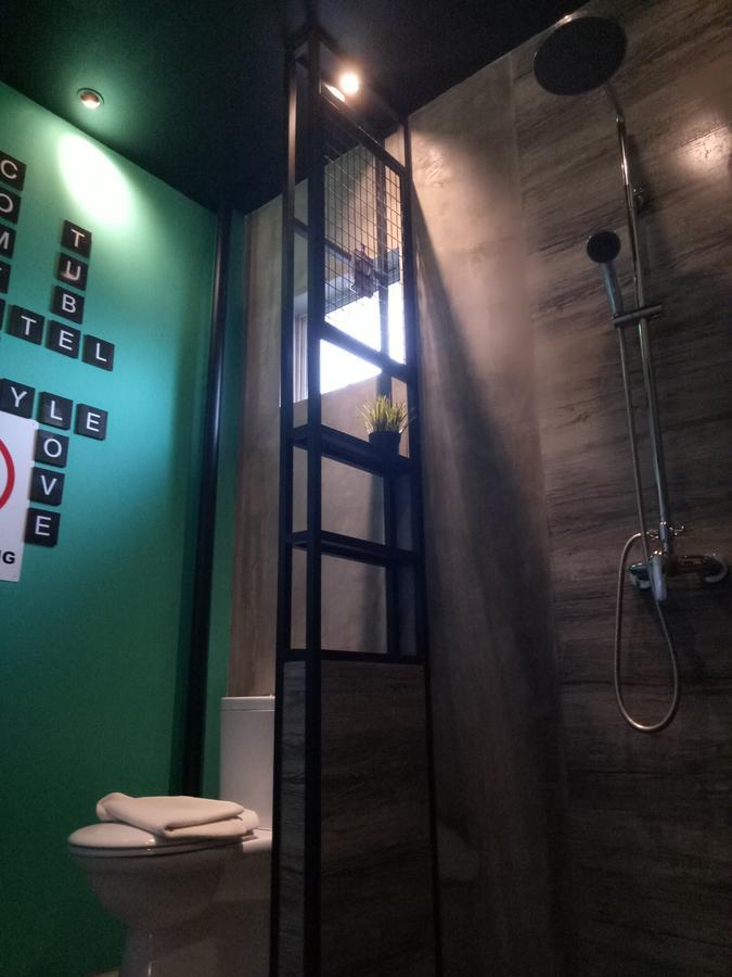 Tube Hotel Klebang Melaka Kültér fotó