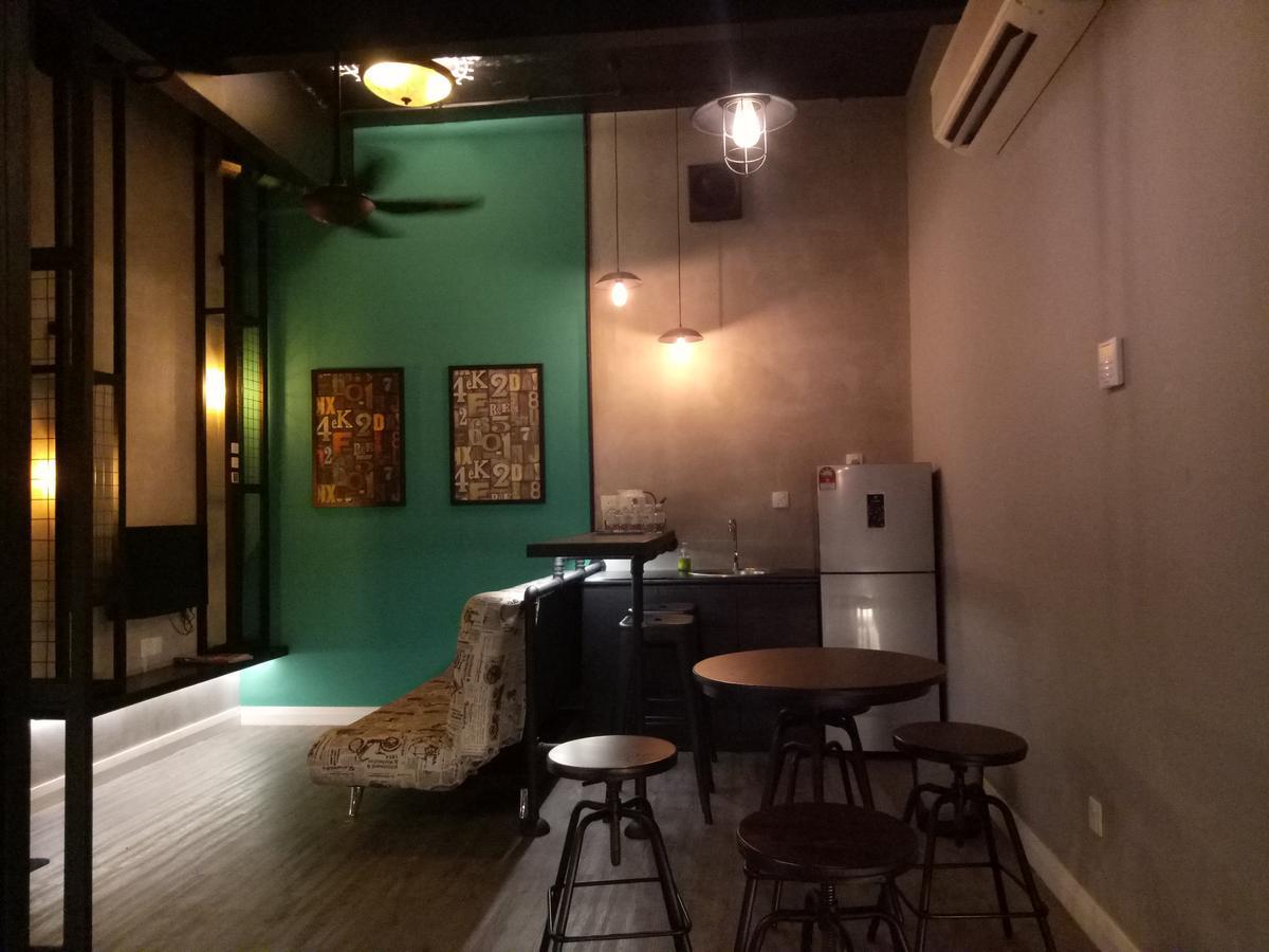 Tube Hotel Klebang Melaka Kültér fotó